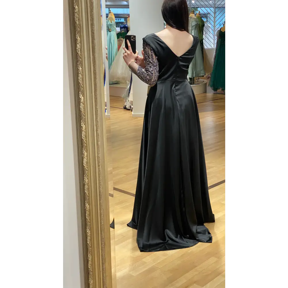 Abendkleid-Arzu-schwarz