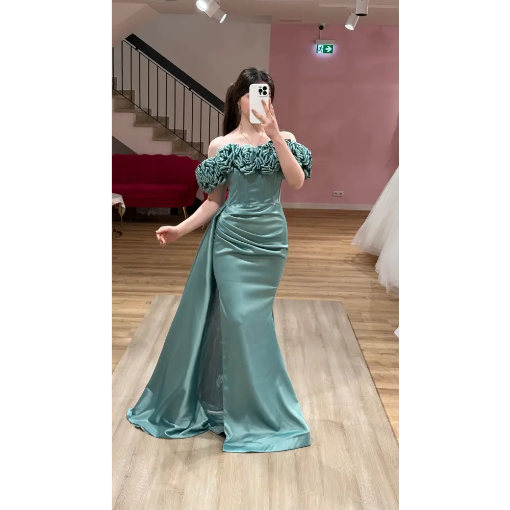 Abendkleid-Selin-mintgruen - Bekleidung